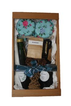 Präsentkorb - Geschenkkorb - mit Marmelade Likör und Tee