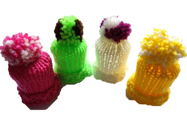 Tischdekoration - 4 Eierwärmer - Mützen Farbe - Nr. X009