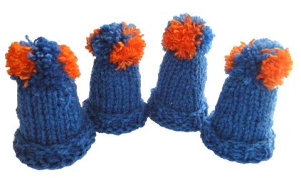 Tischdekoration - 4 Eierwärmer - Mützen Farbe - Nr. Z 31